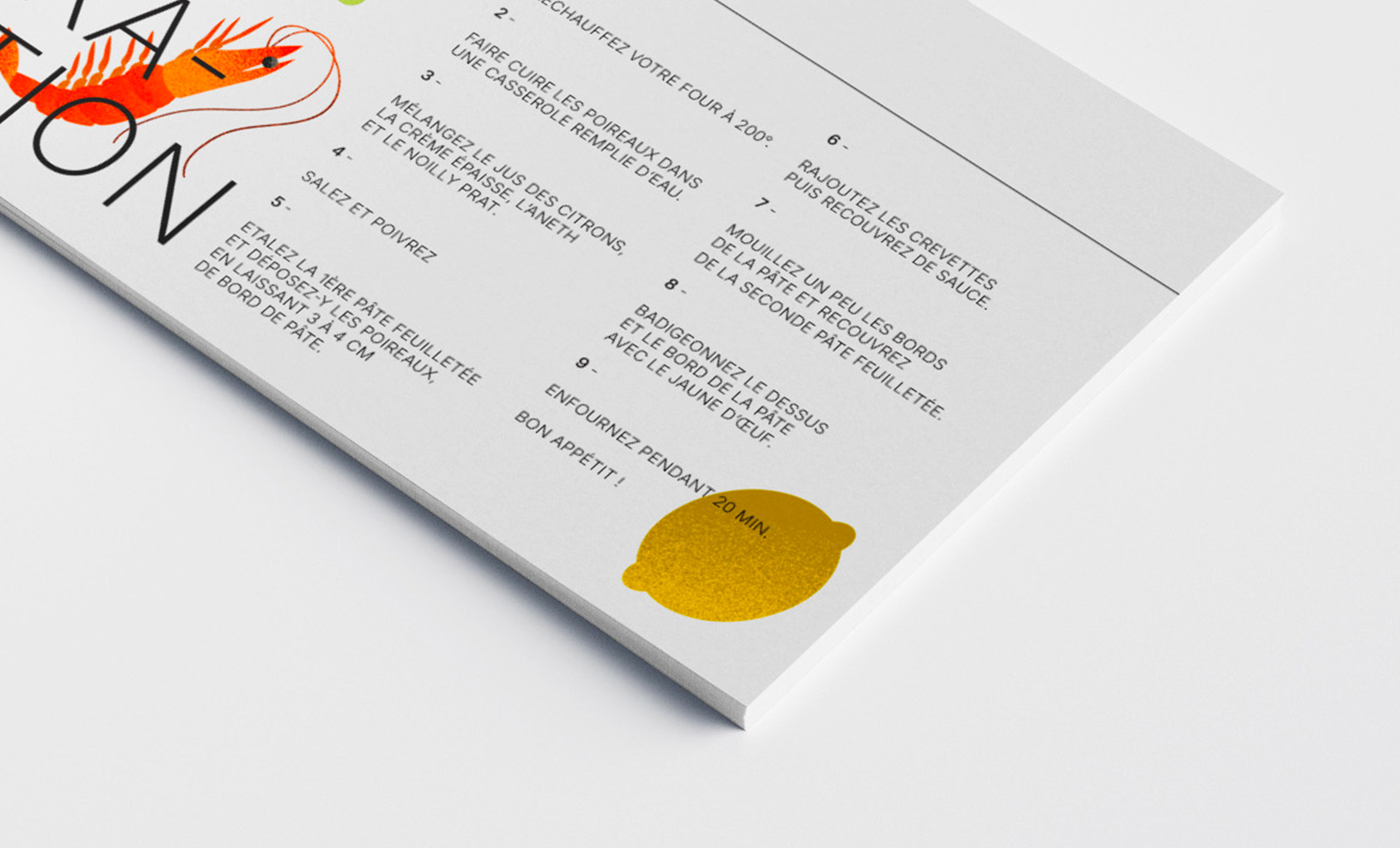 Zoom sur la page de recette montrant les étapes de préparation d'un feuilleté de crevettes avec des illustrations et des instructions détaillées.